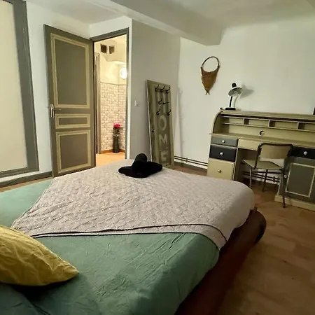 Apartment Ammonite *