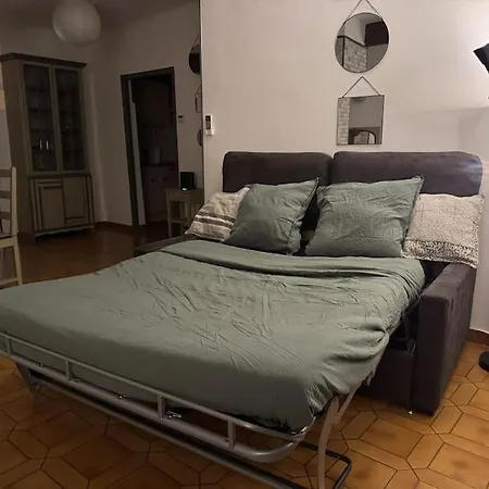Apartment Ammonite *